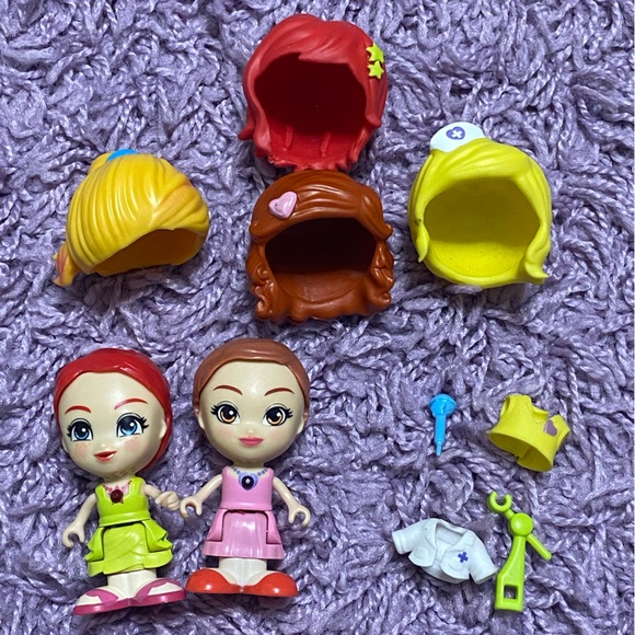 Vtech flipsies lot; 2 dolls, accessories, scale & convertible car / rock stage - Picture 11 of 13